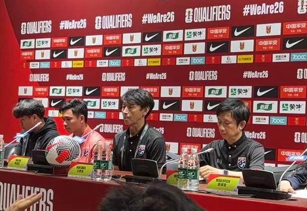 开云体育网址-泰国主帅：未取3分很遗憾 我要对这场平局负责